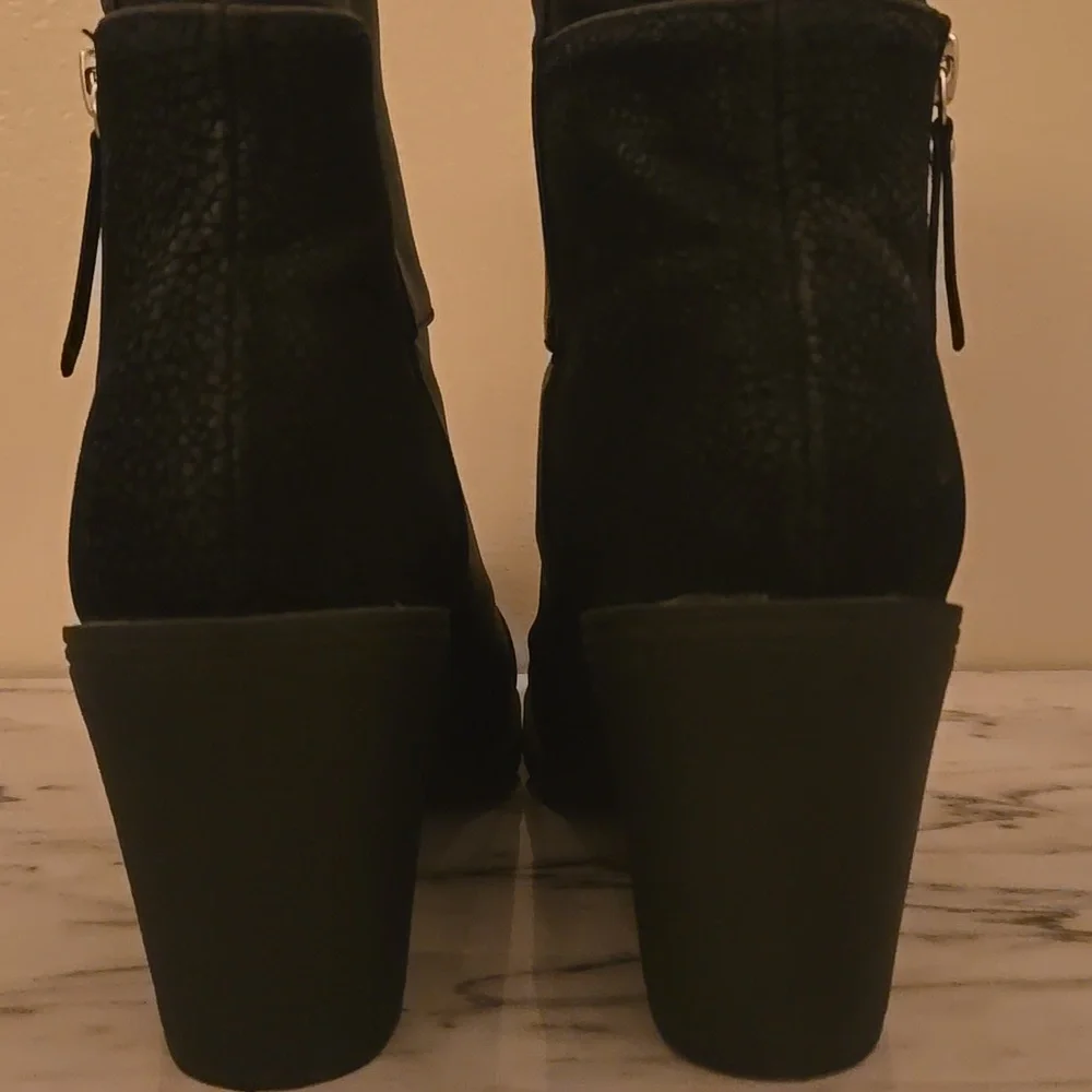 H&M Divided Black Ankle Booties - Picture 4 of 12